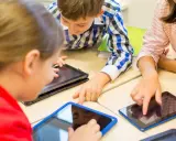 Pro und Contra Tablets in der Schule: Chancen und Risiken für Schüler